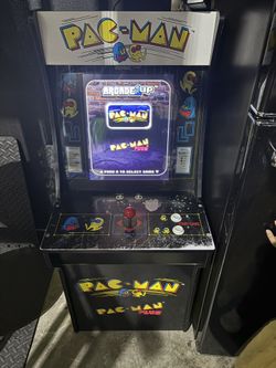 PAC Man Arcade Game