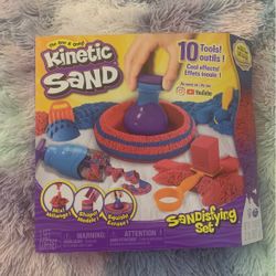 Kenetic Sand Kit