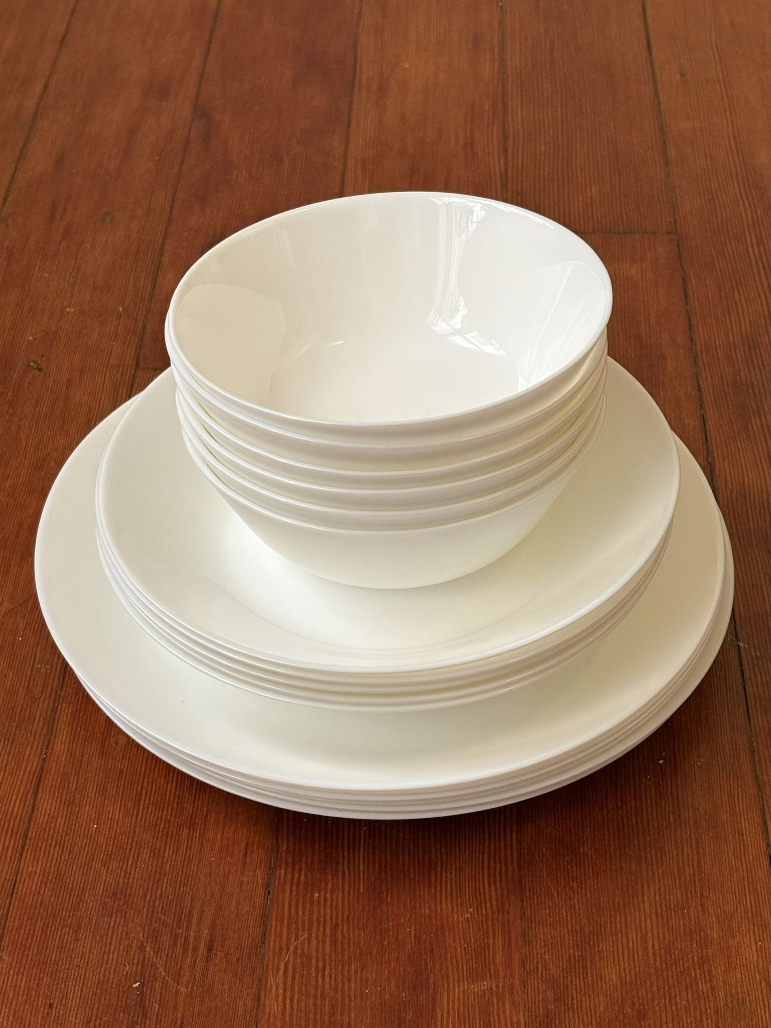 Dishes Set For 6 - Bowls, Plates, Cereal Bowls
