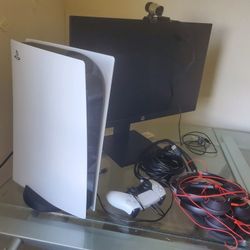 PS5 Digital edition, used few times..