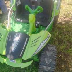 For Sale Carrito Con Bateria Y Cargador