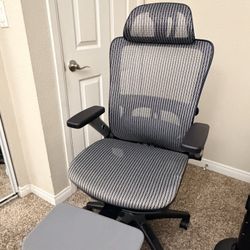 Office Chair (BRAND NEW) 