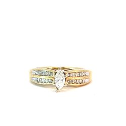 Lady’s Cz Gold 10k Ring 