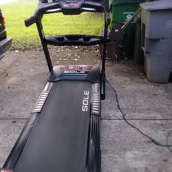 Sole F-63 Bluetooth Compatible Treadmill 