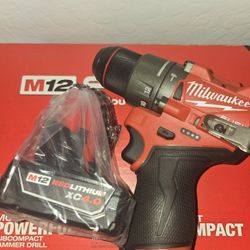 M12 Fuel Hammer Drill With 4.0 Battery