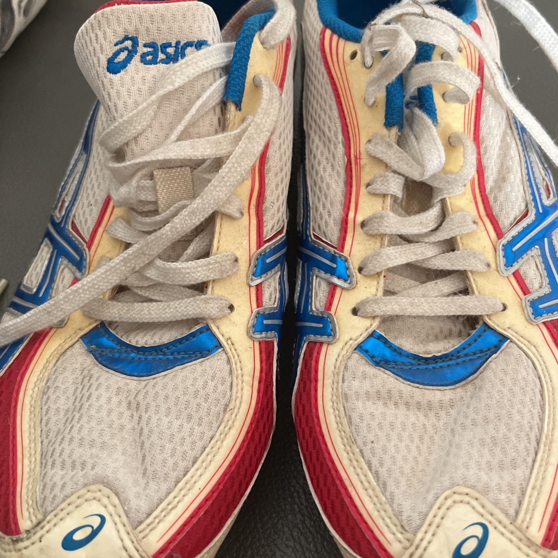 Running Shoes Mens Size 9.5