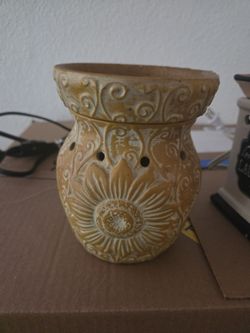 Scentsy wax warmers