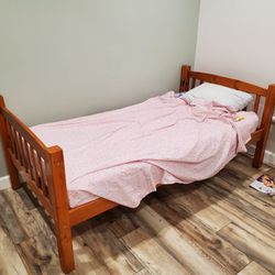 Wood Twin Bed With Mattress