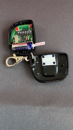 Key chain gate control 8dig