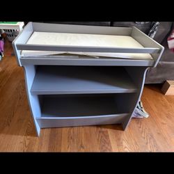 New Changing Table With Pad