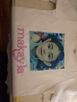 Selling These Type Of Shirt . Price Is Different Depending On Size.