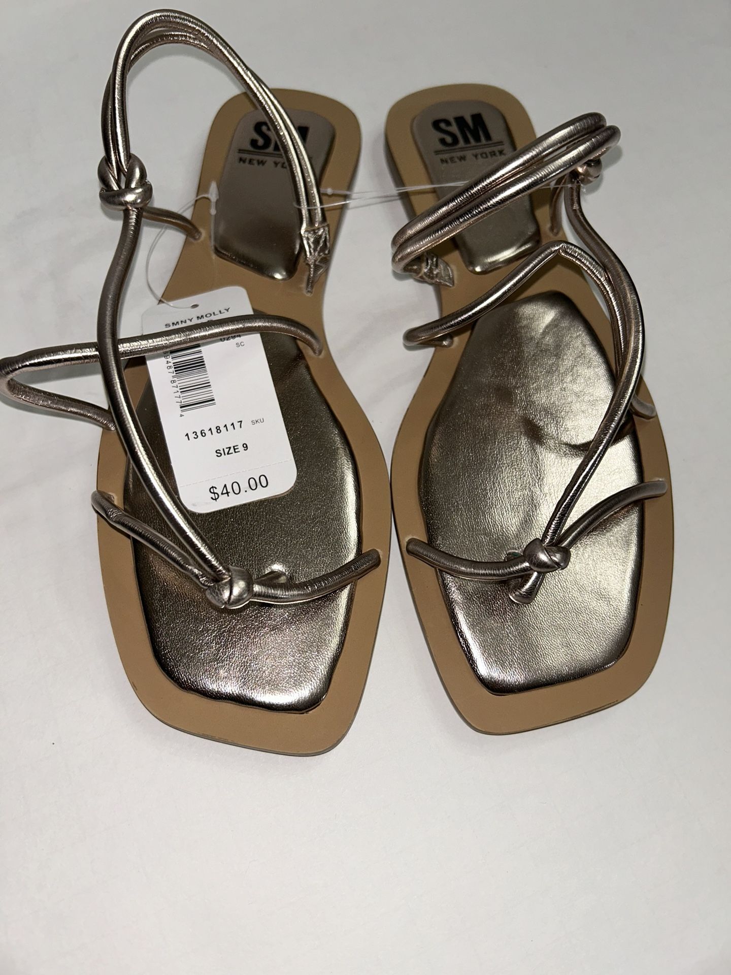 Women’s Sandals - Size 9