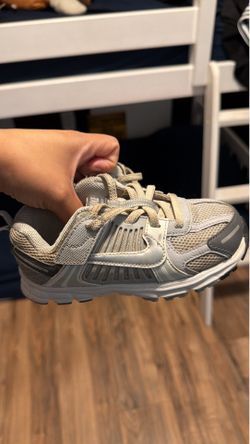 Kids shoes