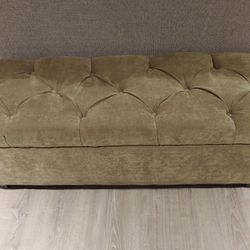 Tufted Storage Bench