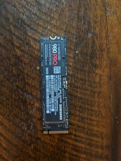 500 GB NVMe SSD