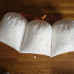 24 Gallons Antistatic Packing Peanuts