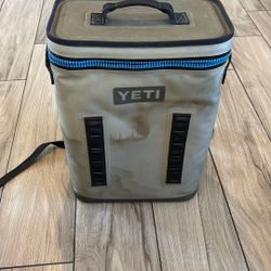 Yeti Hopper Backpack