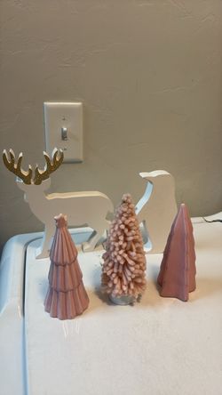 Pink Christmas Holiday Decor Set