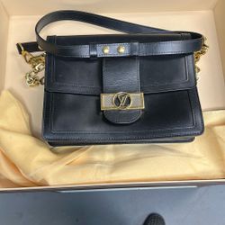 Louis Vuitton Black Leather Dauphine MM Bag And 20 More !! Minty !! 