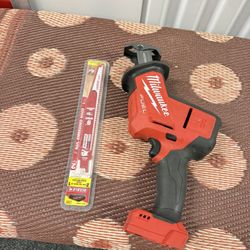 M18 FUEL 18V Lithium-Ion Brushless Cordless HACKZALL Reciprocating Saw
