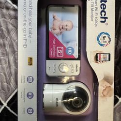 tech® 5" Smart Wi-Fi 1080p Pan & Tilt Monitor