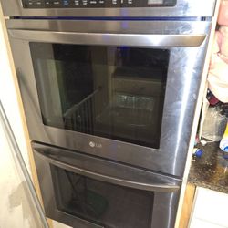 LG Double Wall Convection Oven