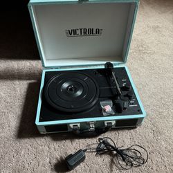 Victrola Turn Table