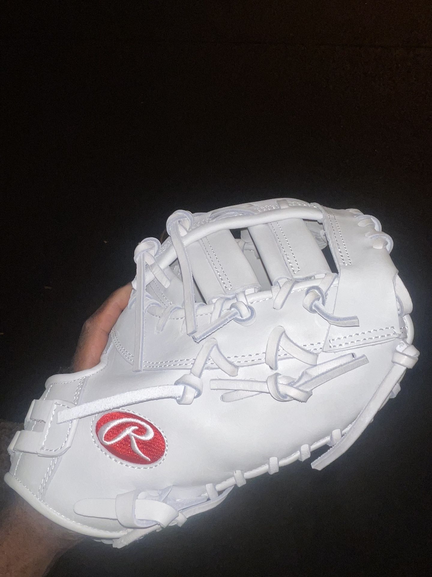 New Rawlings First Base Ball Glove