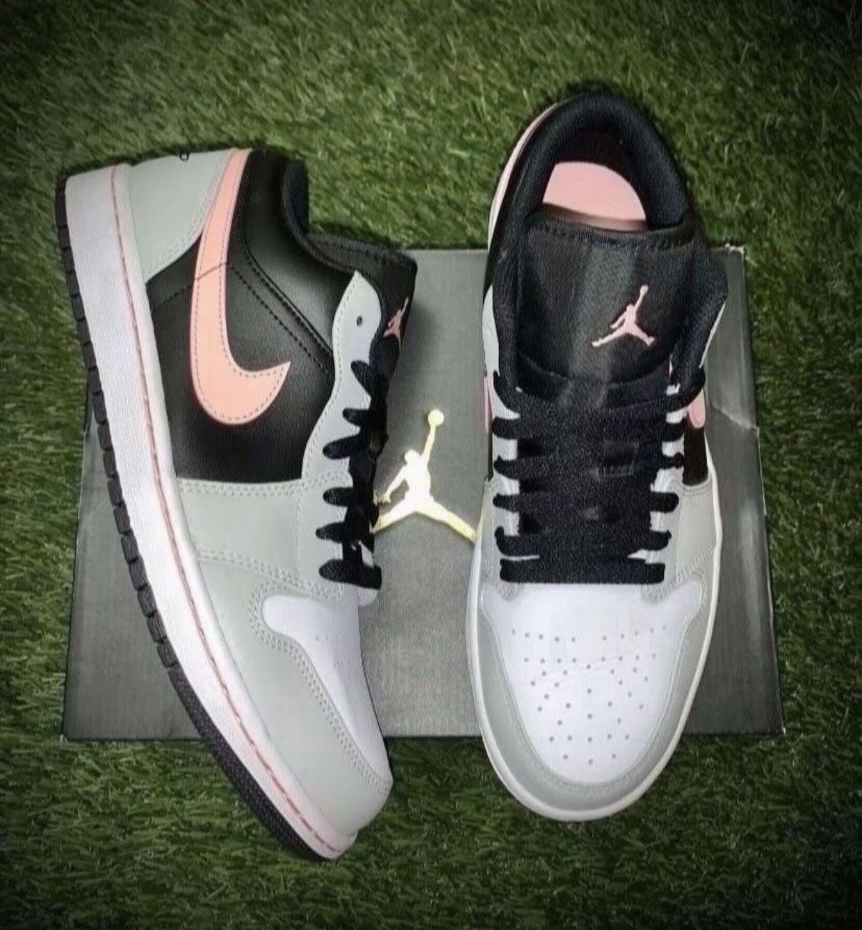 New Jordan 1 Men’s 6.5 Or 7 Receipt Available