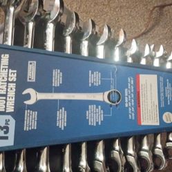 quinn 13 pc. 100t ratcheting wrench set new 50$
