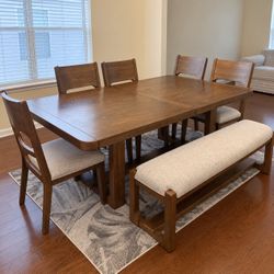 🚨 MUST GO ASAP – Ashley Cabalynn 6-Piece Dining Set – $1175