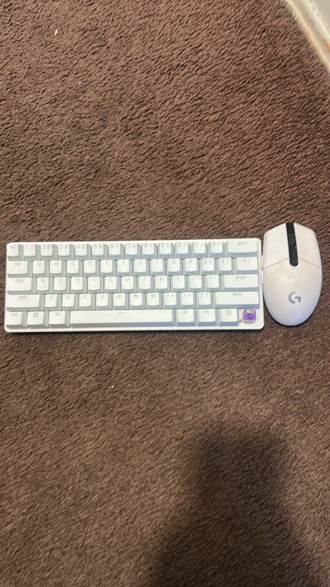Huntsman keyboard Logitech mouse