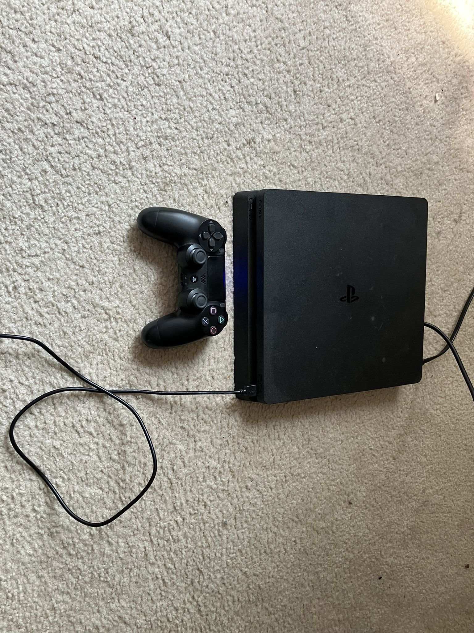 Excellent Condition PS4