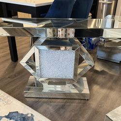 ✨ Modern Mirrored Home Décor for Sale ✨