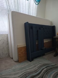 Queen bed