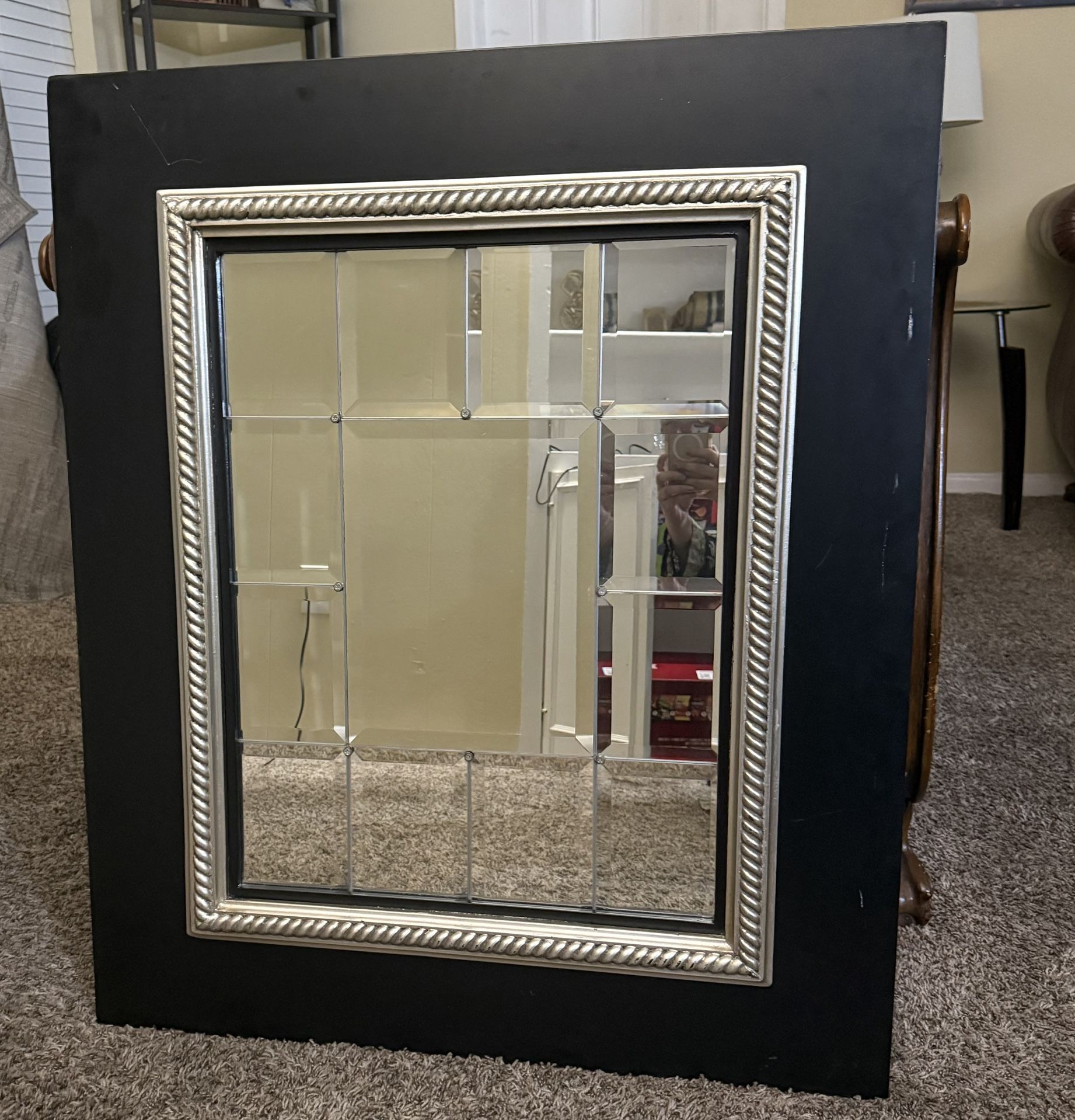 Bassett Mirror Company Old World Fiona Wall Mirror in Black & Silver 32"x38" heavy mirror
