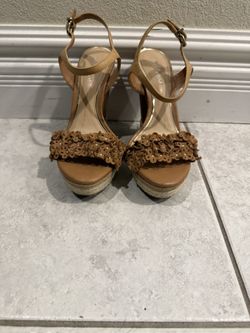 Gianni Bini Heels – Size 7.5 (Never Worn!)