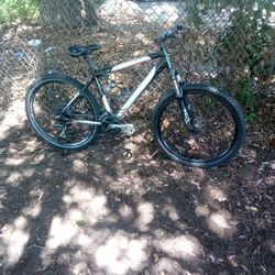 NortHRock XC6 MOUNTAIN BIKE