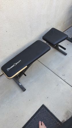 Adjustable Workout / Weight Bench