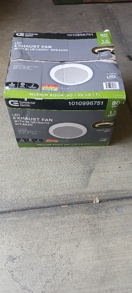 LED EXHAUST FAN WITH BLUETOOTH SPEAKER