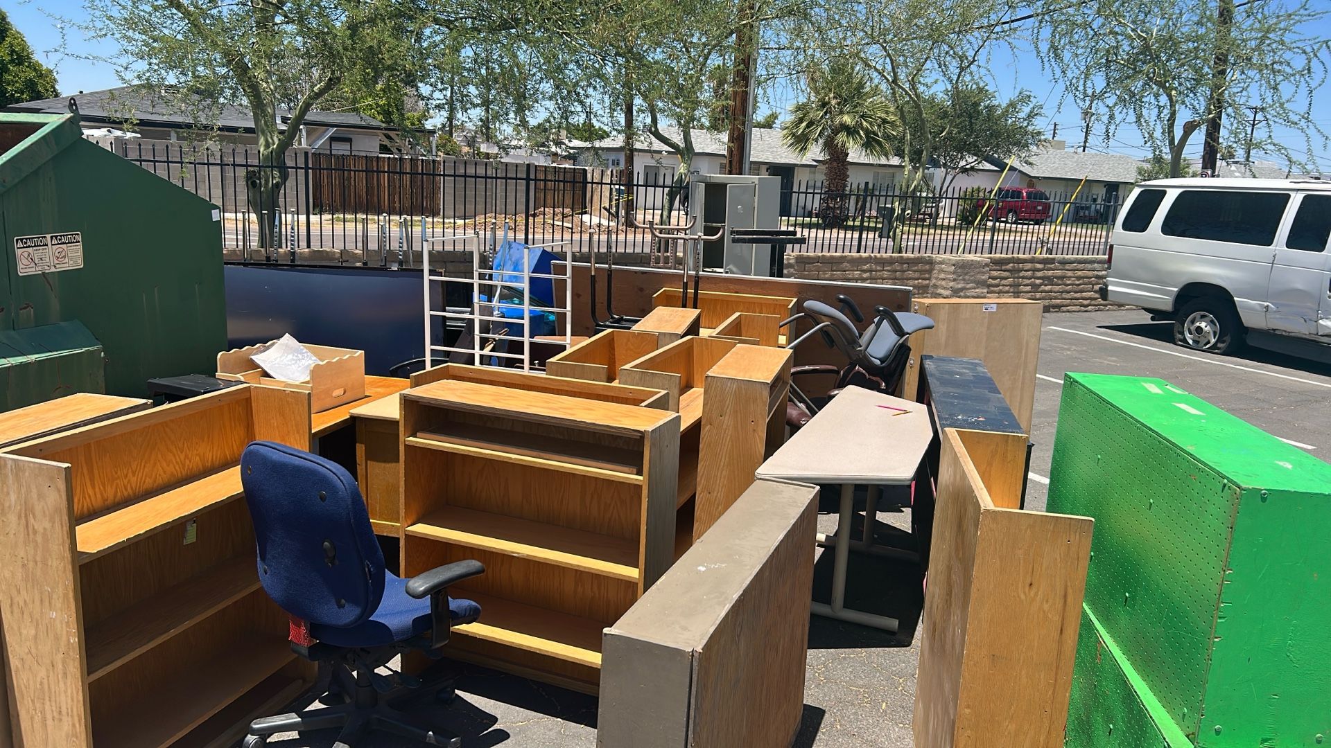 Free Come Pick Up 4027 N 45th Ave