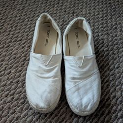 White Tom's Women's Shoes Size 10