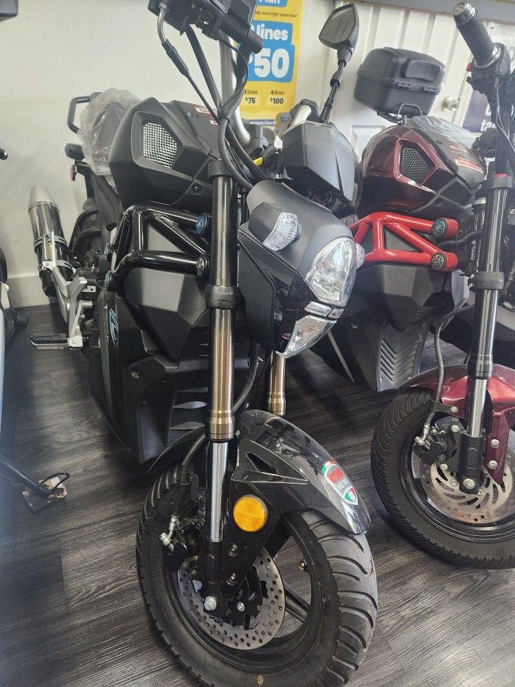 150 cc Motorcycle brand New Today's Special 