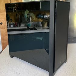 Gaming PC with Radeon Vega 64