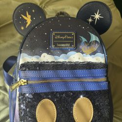 Loungefly 