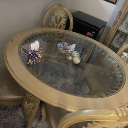 Dining Table And 4 chairs $150 OBO