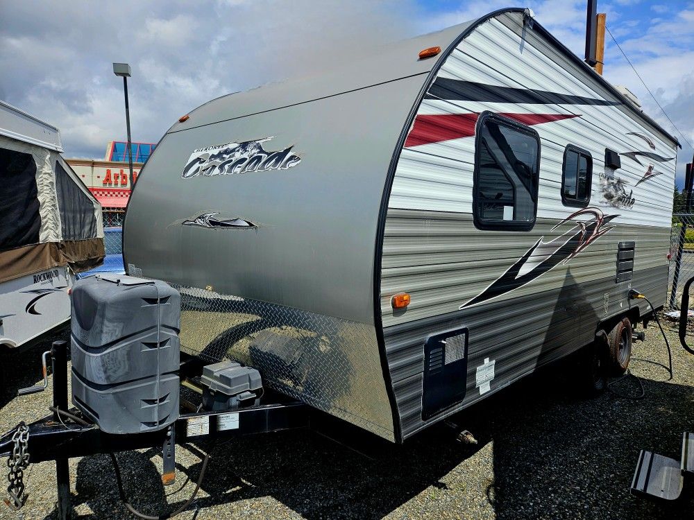 2014 Forest River Grey Wolf (Cascade) 17BH