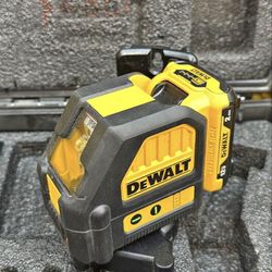 Dewalt cross line laser with battery and charger