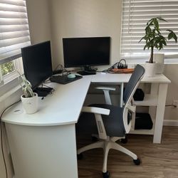 Corner Desk and Office Chair 