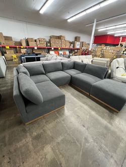 Modular Sectional With Ottoman